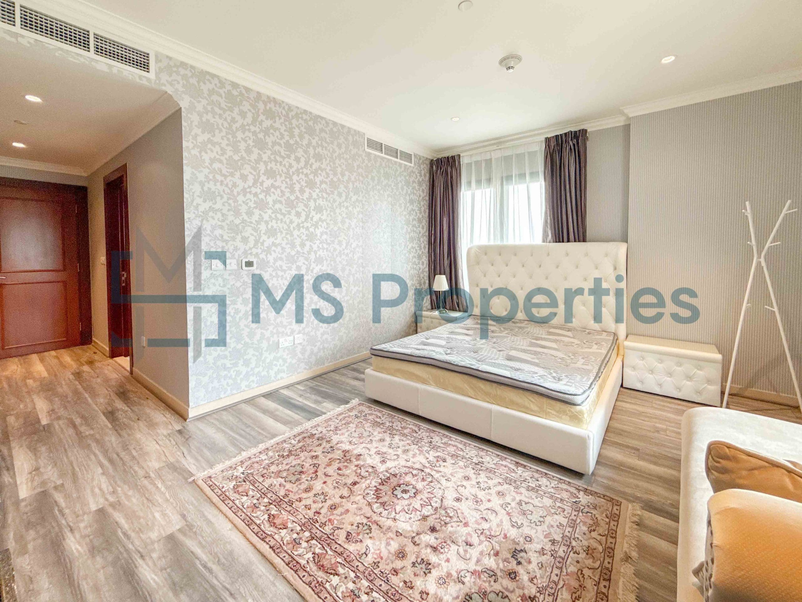 Luxurious 2Bedroom Flat with Stunning Balcony View