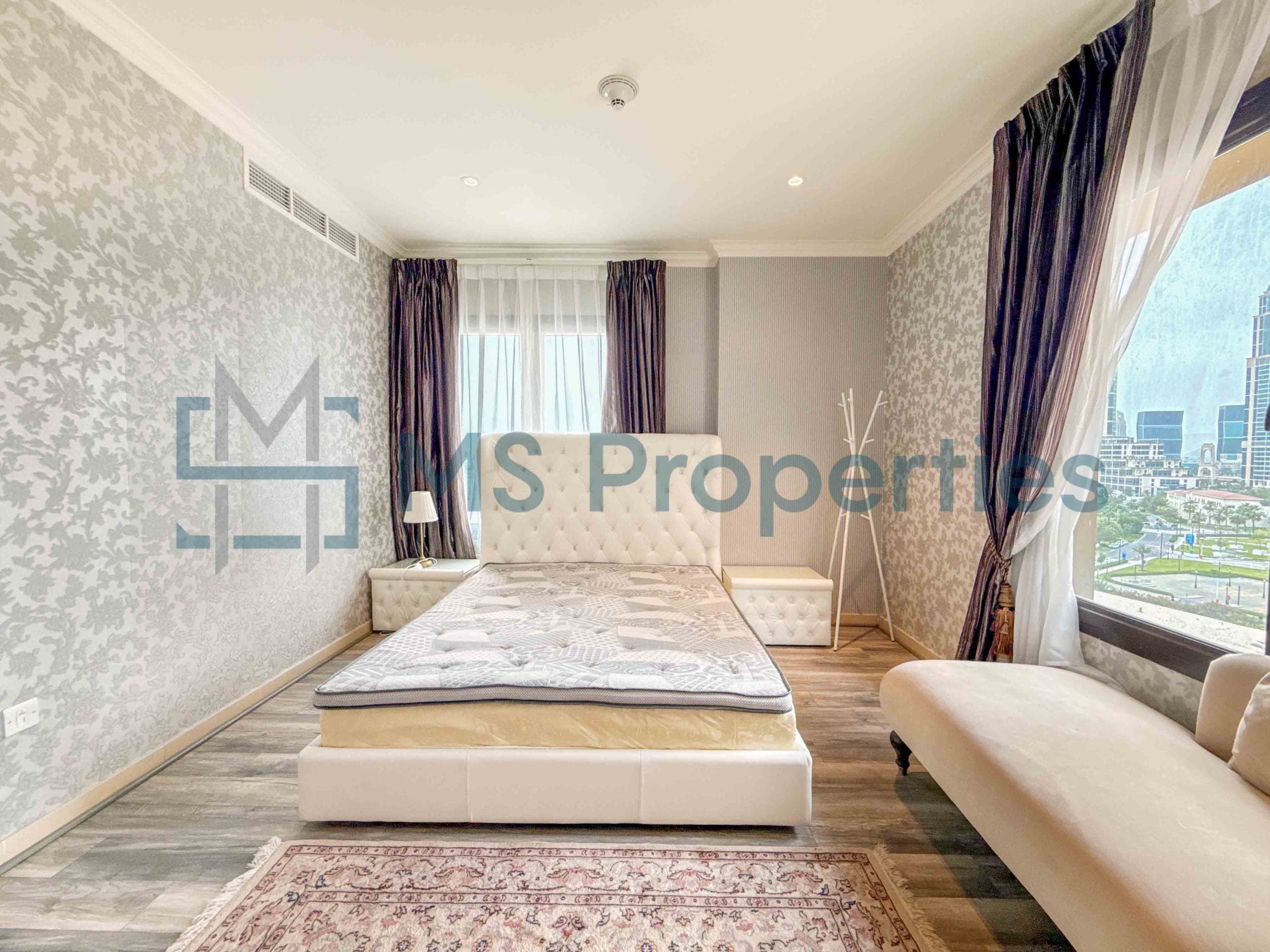 Luxurious 2Bedroom Flat with Stunning Balcony View