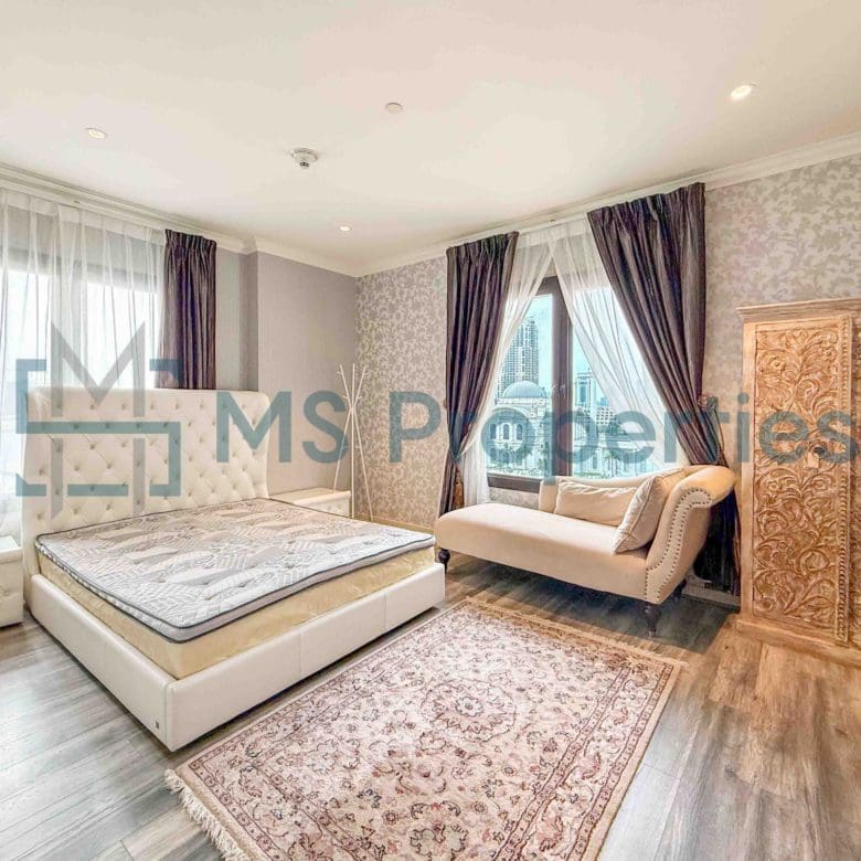 Luxurious 2Bedroom Flat with Stunning Balcony View