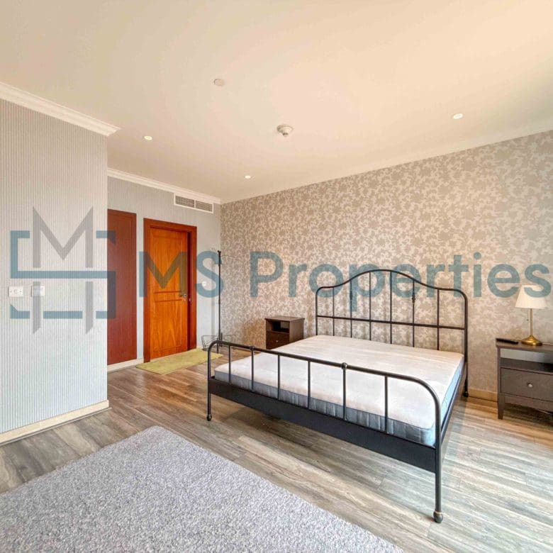 Luxurious 2Bedroom Flat with Stunning Balcony View