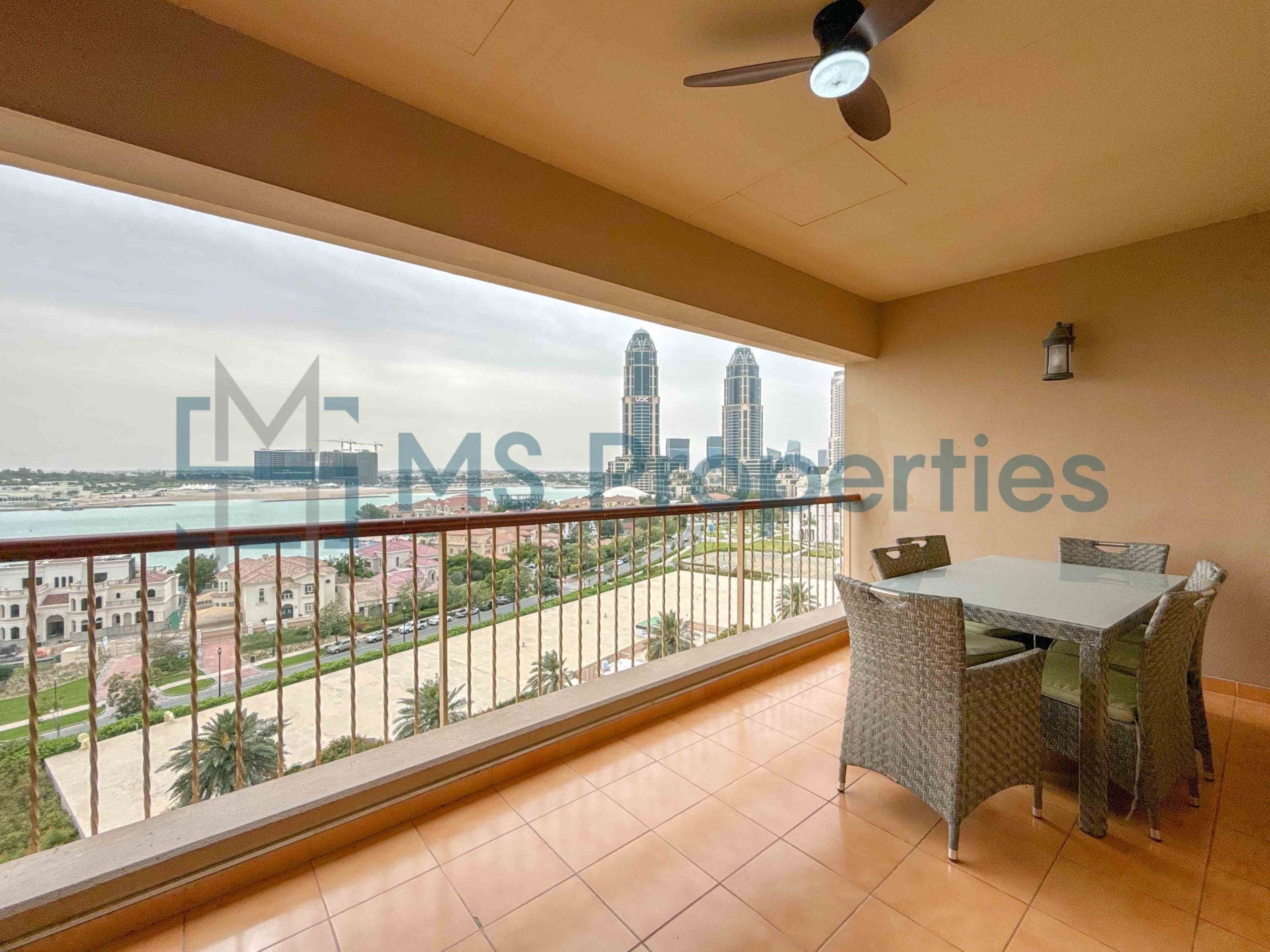 Luxurious 2Bedroom Flat with Stunning Balcony View
