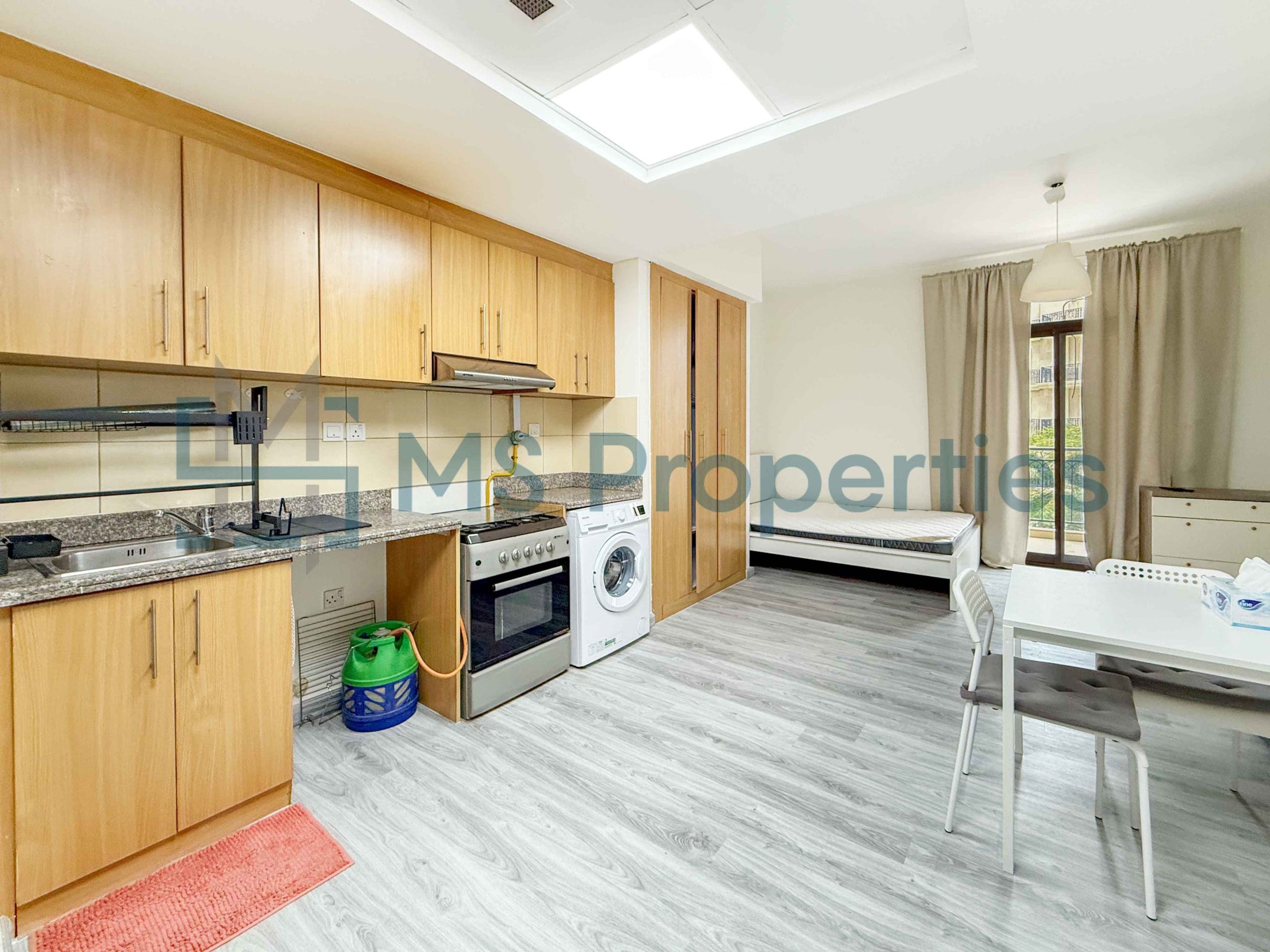 Studio Apartment with Balcony | Bills Including