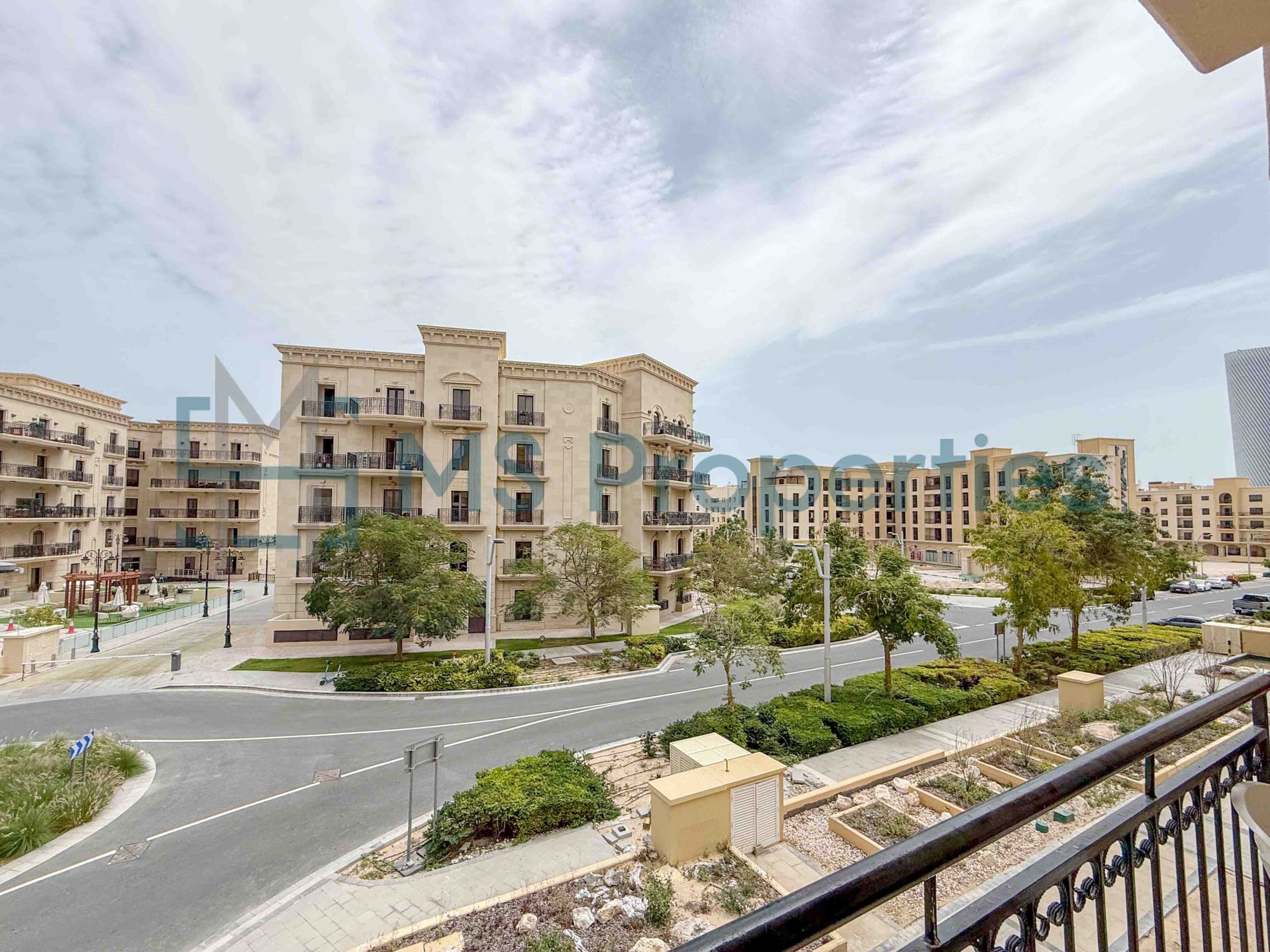 Studio Apartment with Balcony | Bills Including