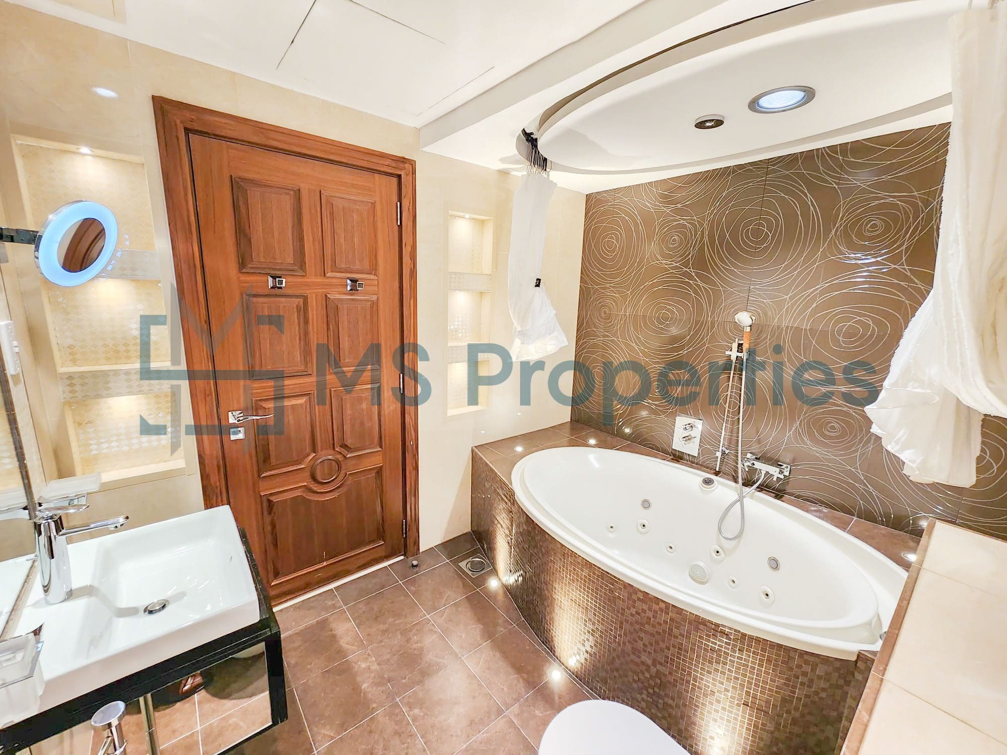 Spacious and Luxurious 2BHK | Amazing View Balcony