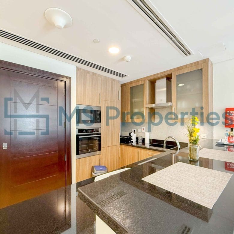 Amazing Studio | Bills Included | One Month FREE