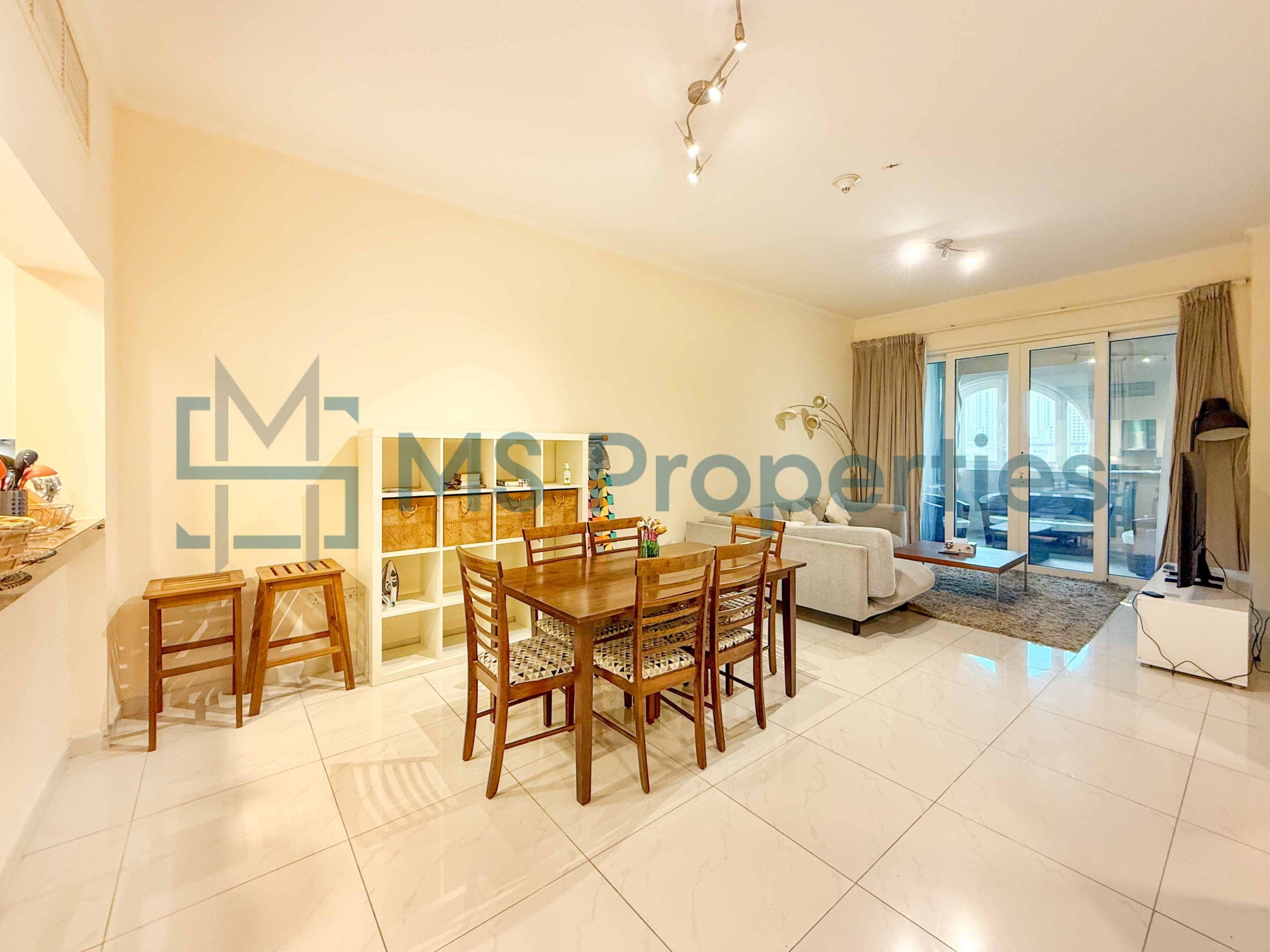 Ready to Move-In 1 Bedroom Flat with Great View