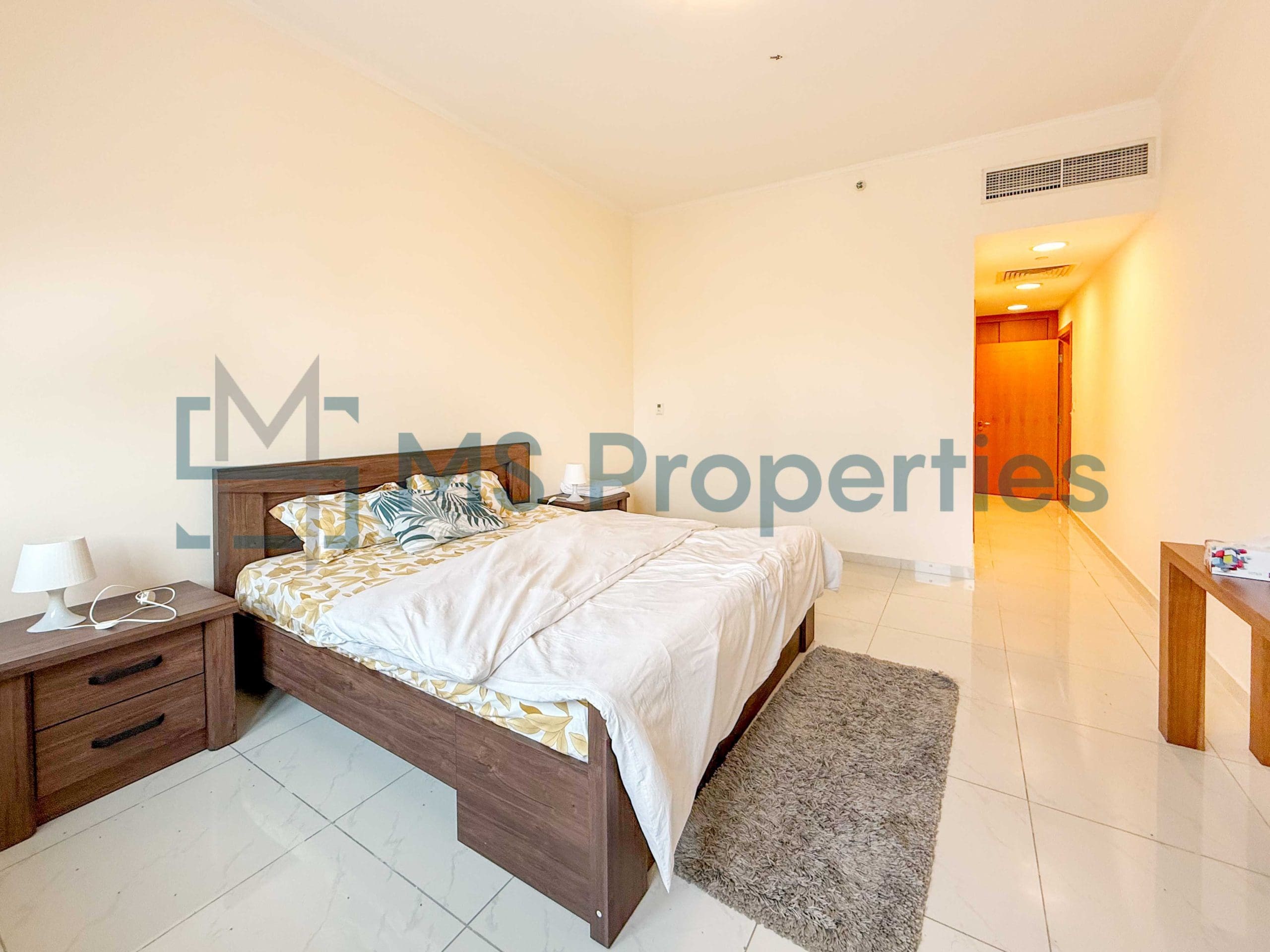 Ready to Move-In 1 Bedroom Flat with Great View