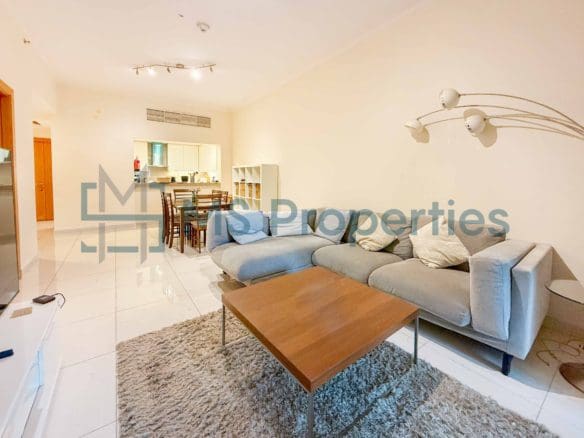 Ready to Move-In 1 Bedroom Flat with Great View