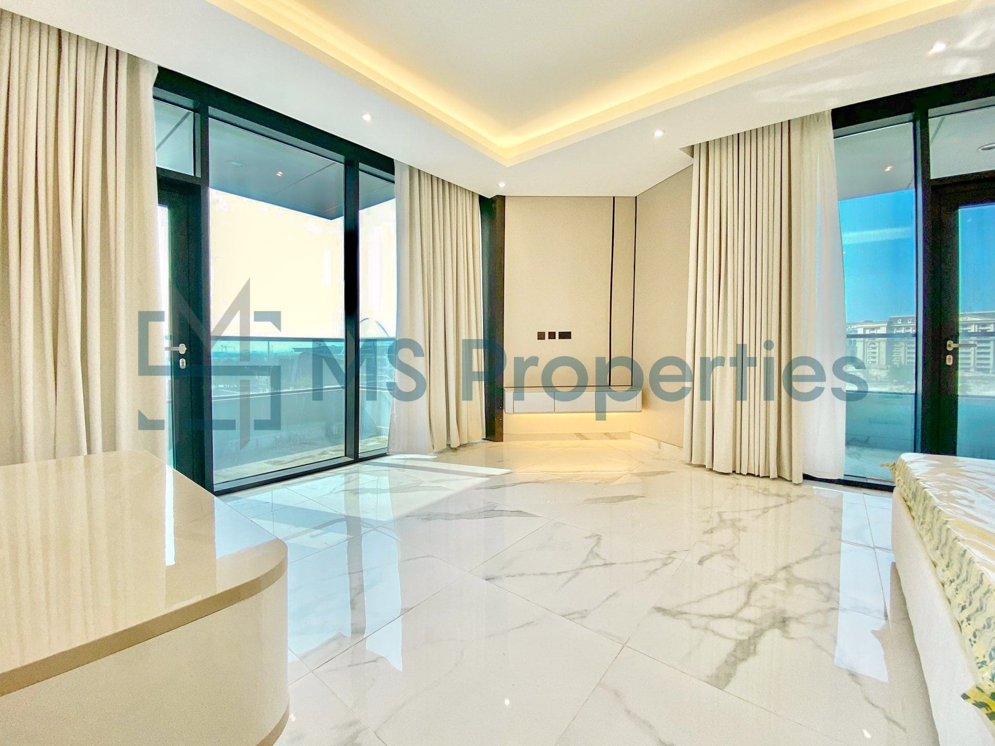 2 Bedroom Flat For Sale with Amazing Balcony View