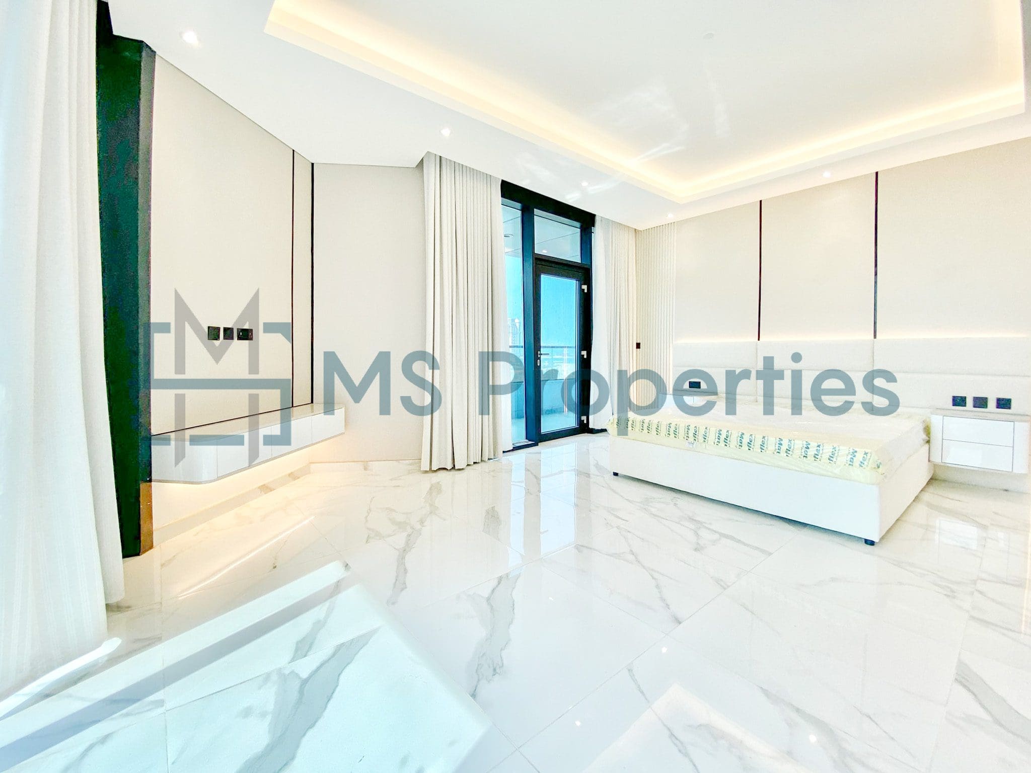 2 Bedroom Flat For Sale with Amazing Balcony View