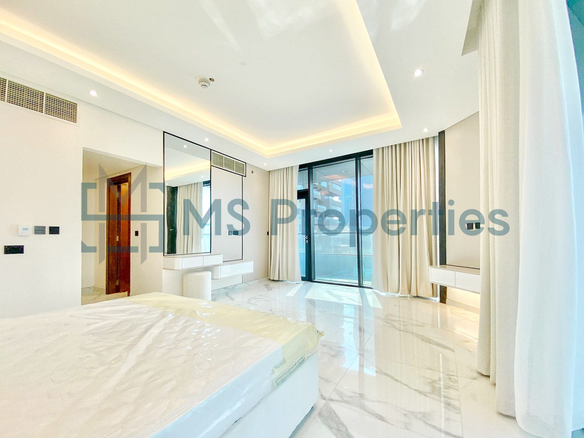 2 Bedroom Flat For Sale with Amazing Balcony View
