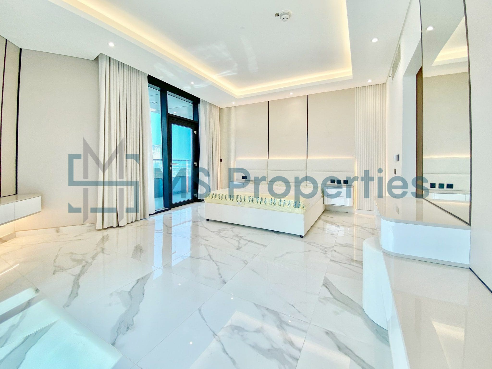 2 Bedroom Flat For Sale with Amazing Balcony View
