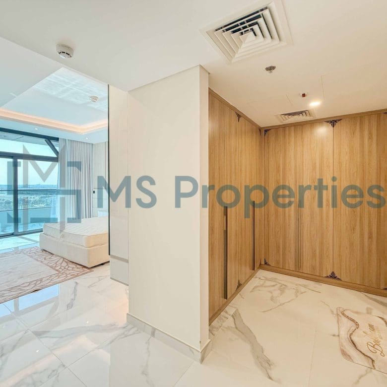 Luxuriously Furnished 2BHK+Maid Flat in the Heart of Lusail