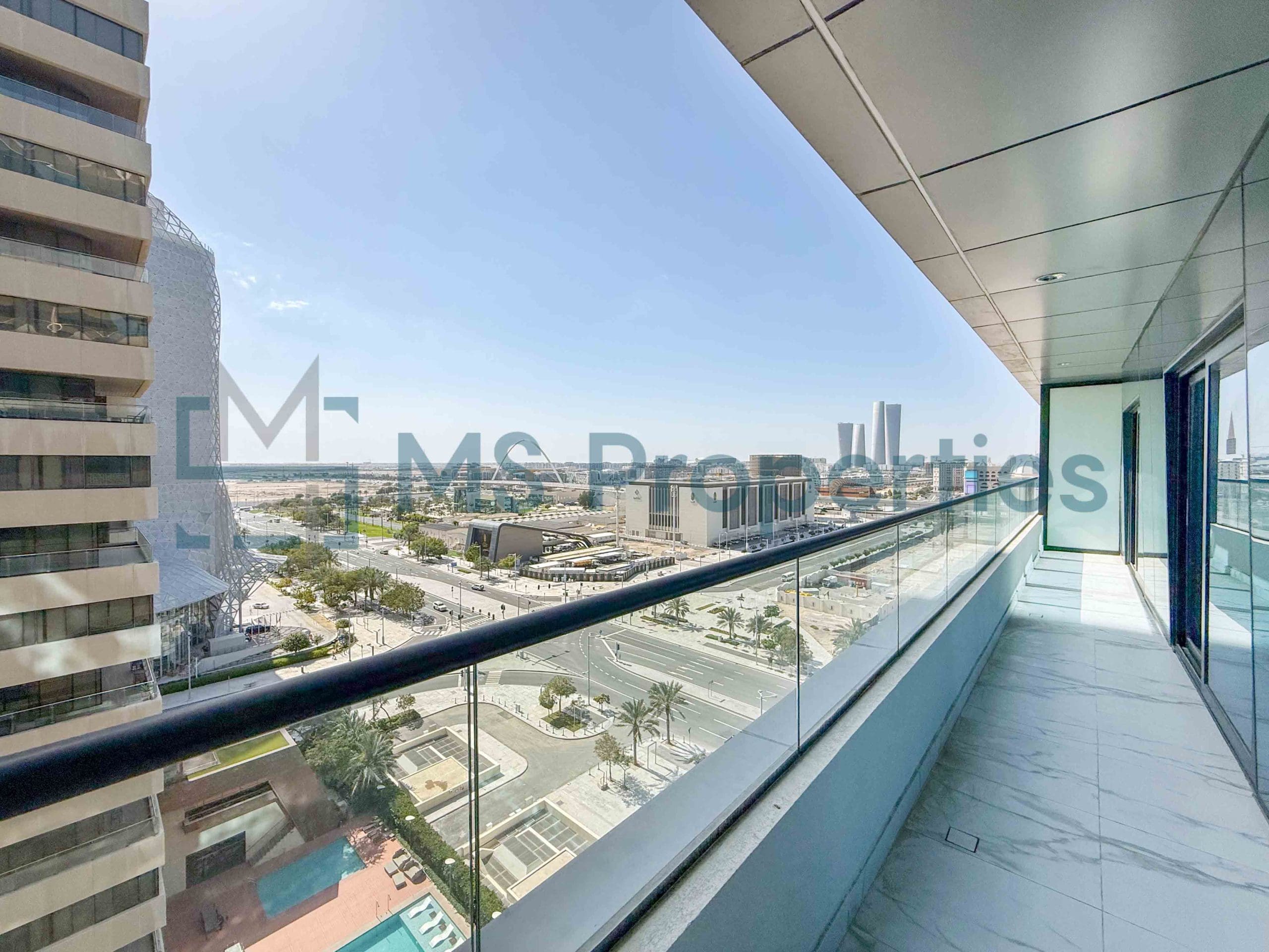 Luxuriously Furnished 2BHK+Maid Flat in the Heart of Lusail