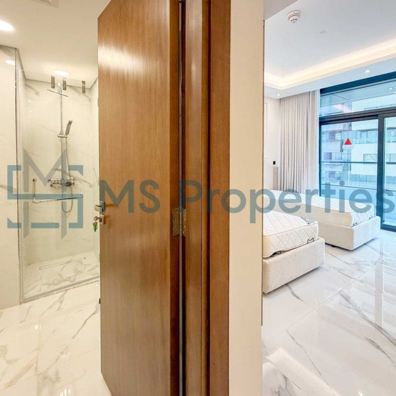 Luxuriously Furnished 2BHK+Maid Flat in the Heart of Lusail