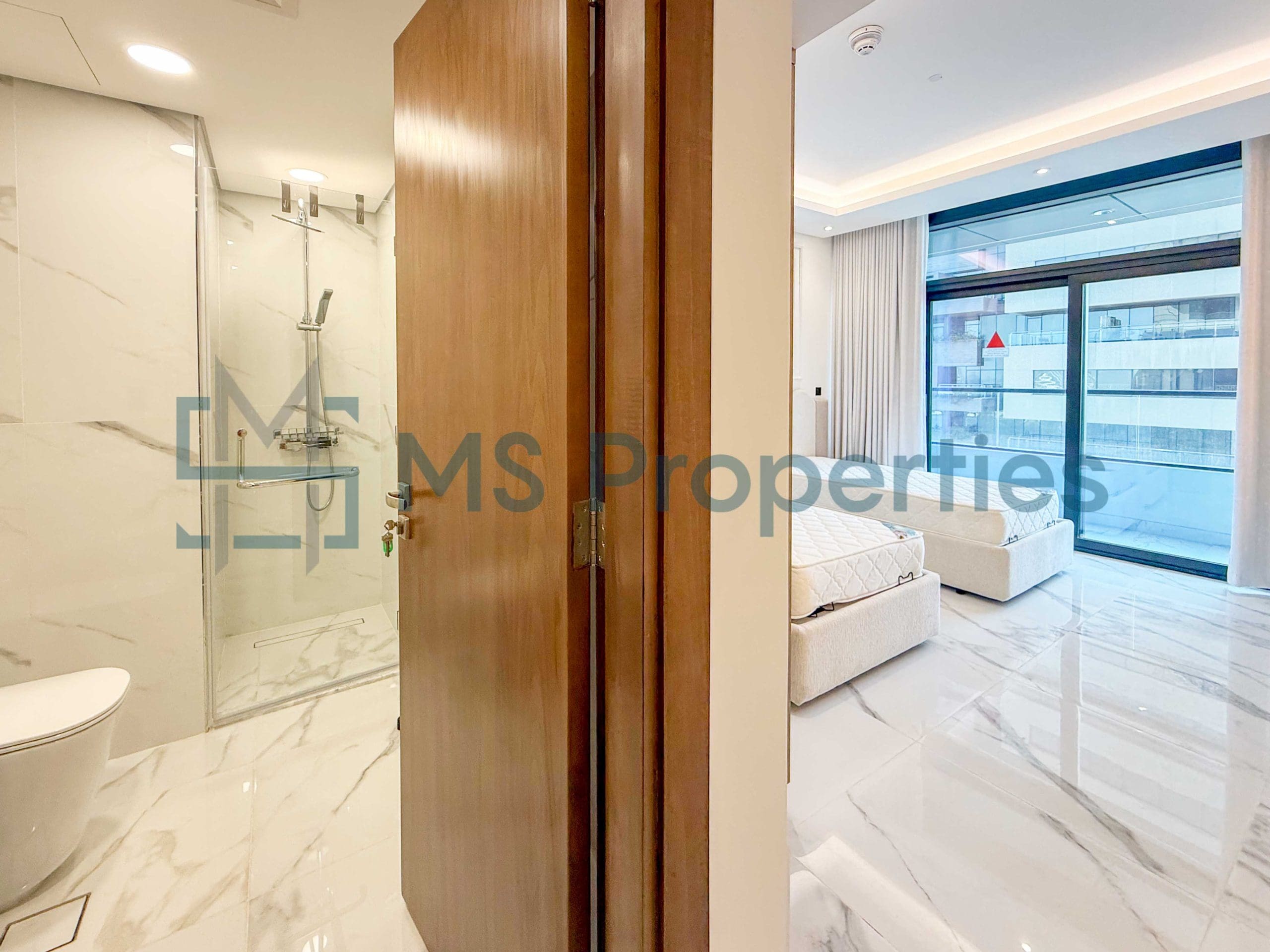 Luxuriously Furnished 2BHK+Maid Flat in the Heart of Lusail