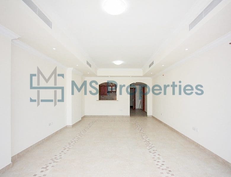 2 BHK Flat with Amazing Full Marina View Balcony