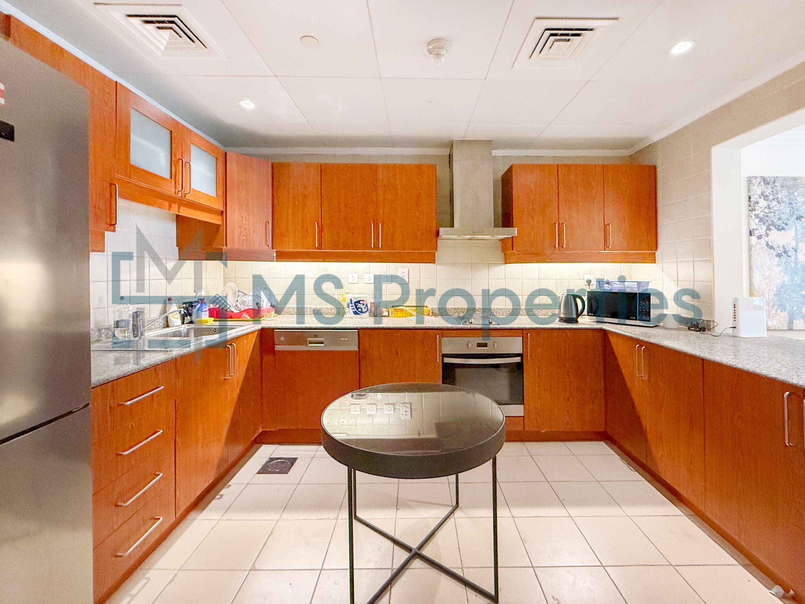 Cozy Living Space 1BHK Apartment with Great View