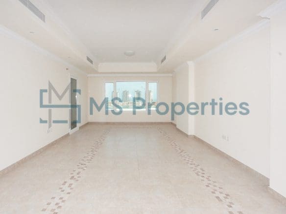 2 BHK Flat with Amazing Full Marina View Balcony