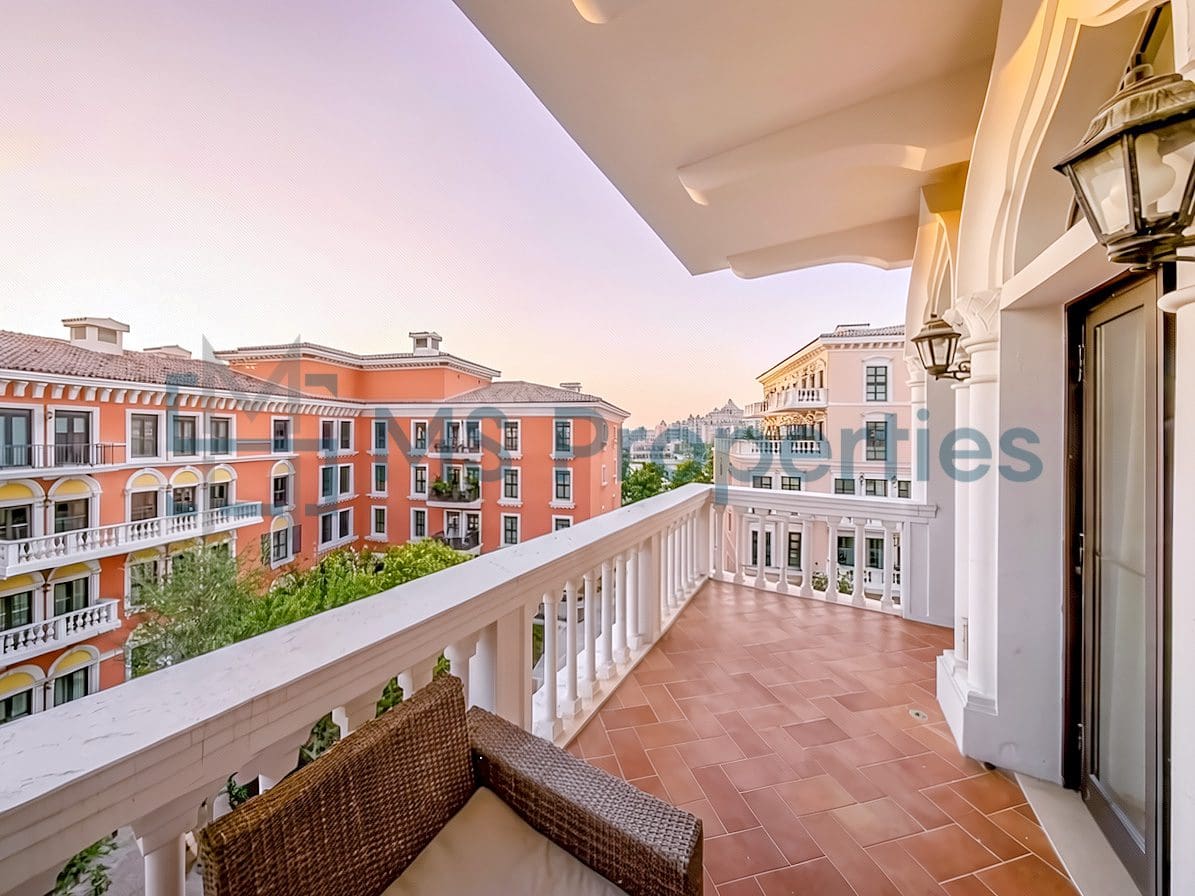 Classically Furnished 1BHK Flat | Bills Included | Balcony