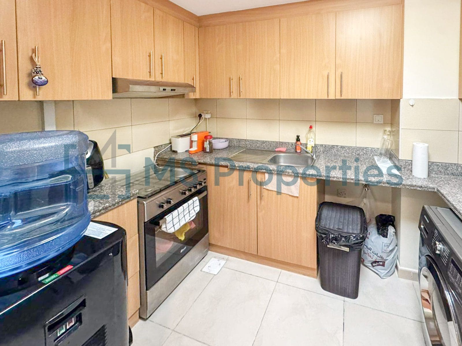 Classic and Homy 2 Bedroom Apartment | Balcony
