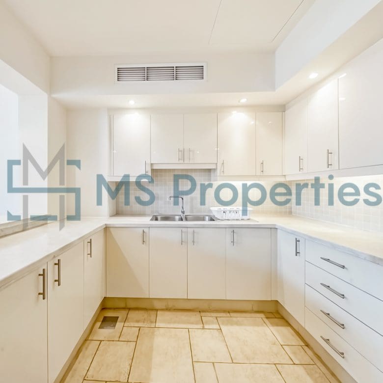 Classically Furnished 1BHK Flat | Bills Included | Balcony