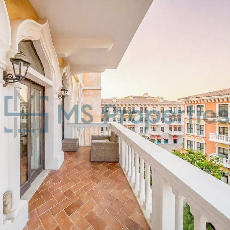 Classically Furnished 1BHK Flat | Bills Included | Balcony