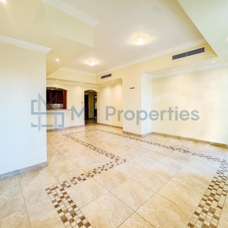 Stunning and Cozy 1BHK Apartment with Balcony