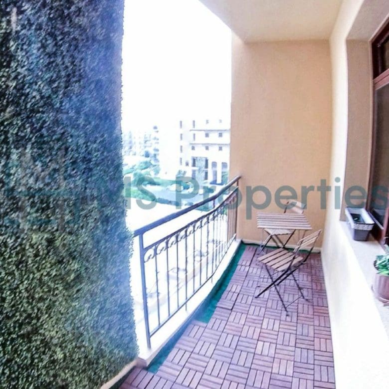 Cozy 1BR Apartment with Balcony | Prime Location