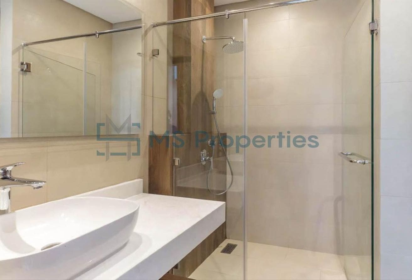 Breath-taking Sea View Balcony 1BR Bills Included