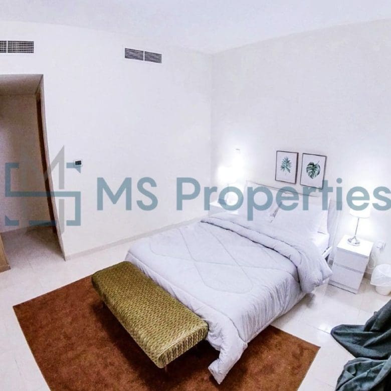 Cozy 1BR Apartment with Balcony | Prime Location