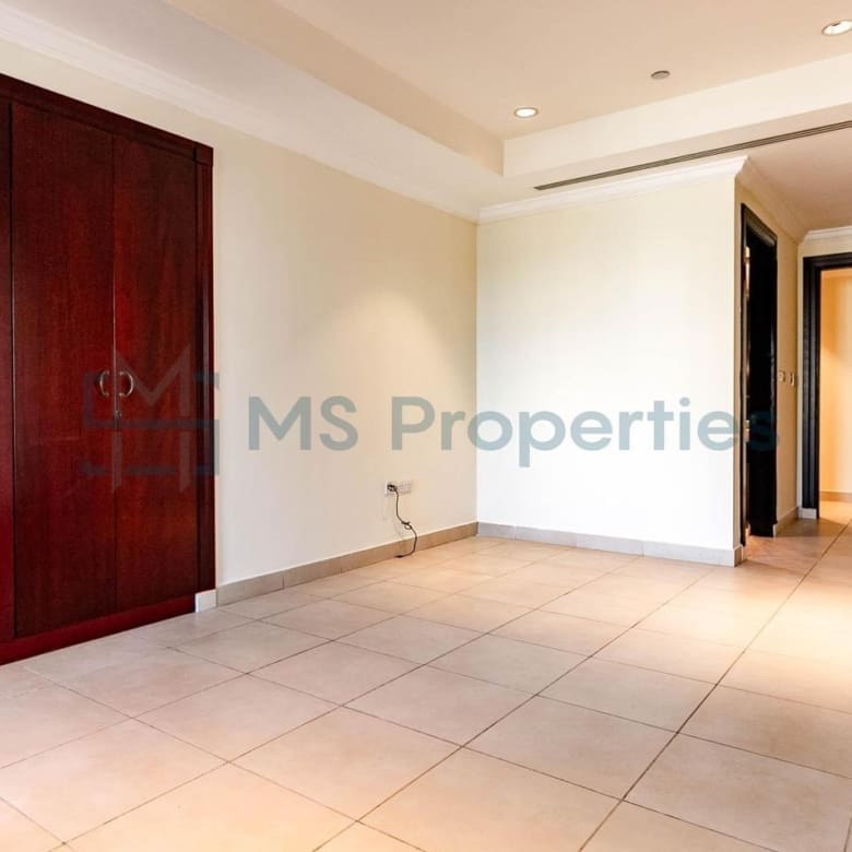 Spacious 4BHK + Maid Flat | High Floor | The Pearl