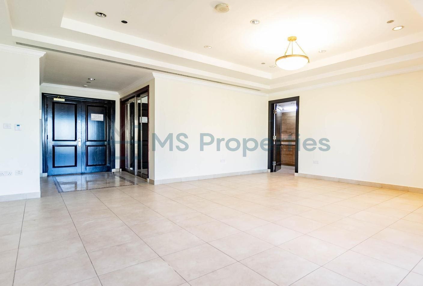 Spacious 4BHK + Maid Flat | High Floor | The Pearl