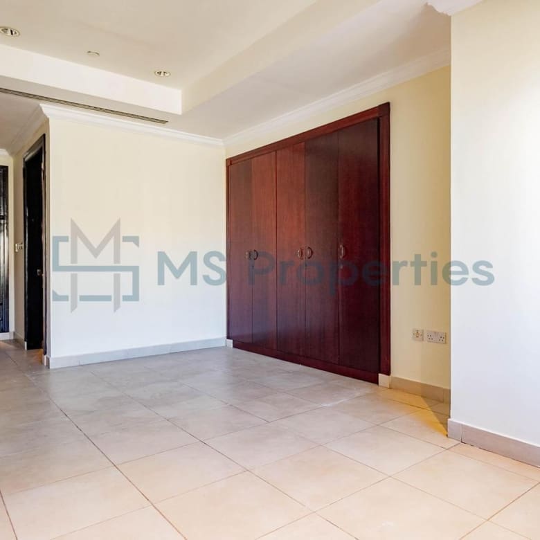 Spacious 4BHK + Maid Flat | High Floor | The Pearl