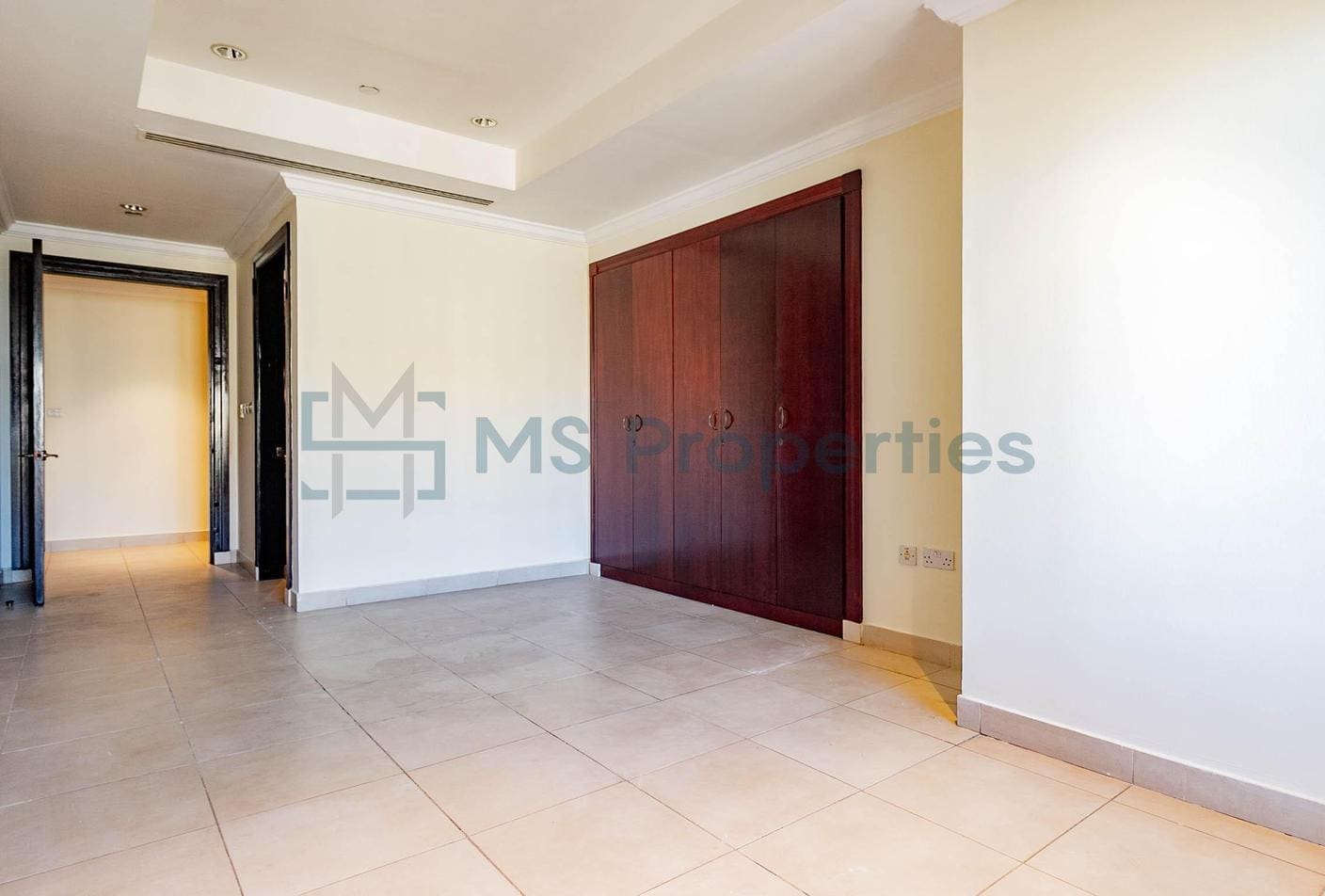 Spacious 4BHK + Maid Flat | High Floor | The Pearl