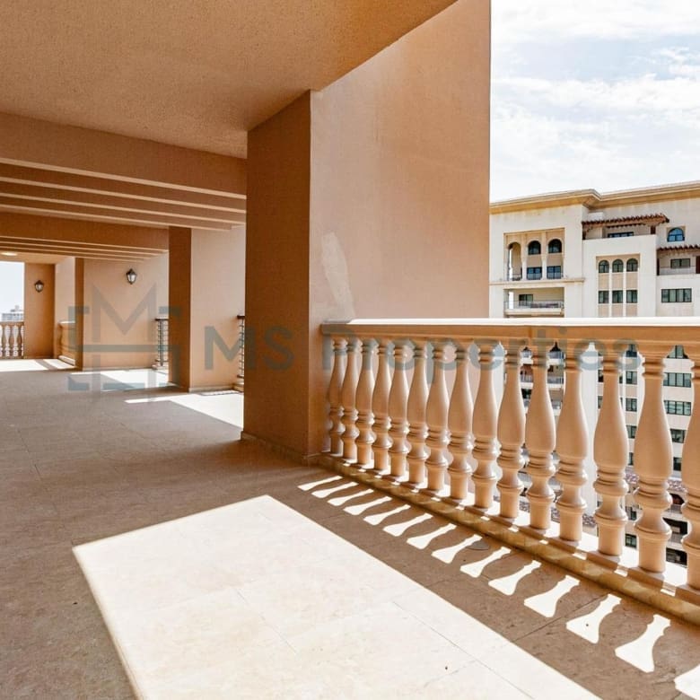 Spacious 4BHK + Maid Flat | High Floor | The Pearl