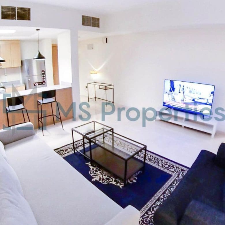 Cozy 1BR Apartment with Balcony | Prime Location