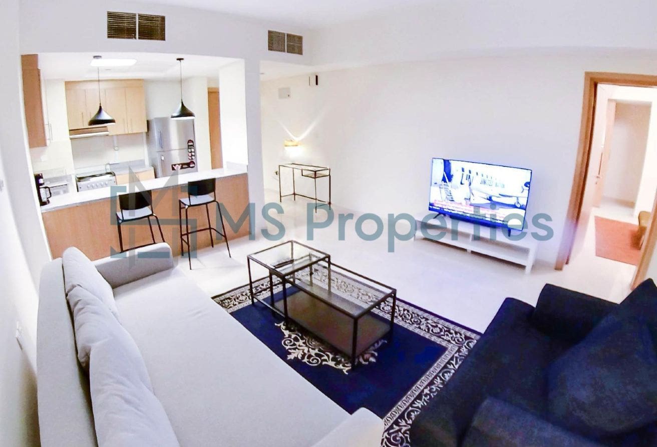 Cozy 1BR Apartment with Balcony | Prime Location