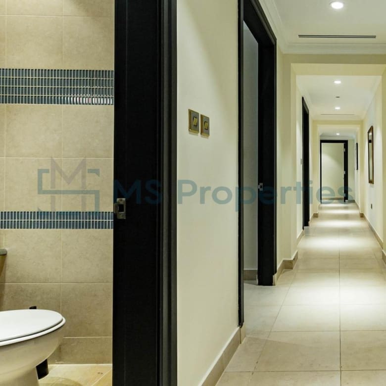 Spacious 4BHK + Maid Flat | High Floor | The Pearl