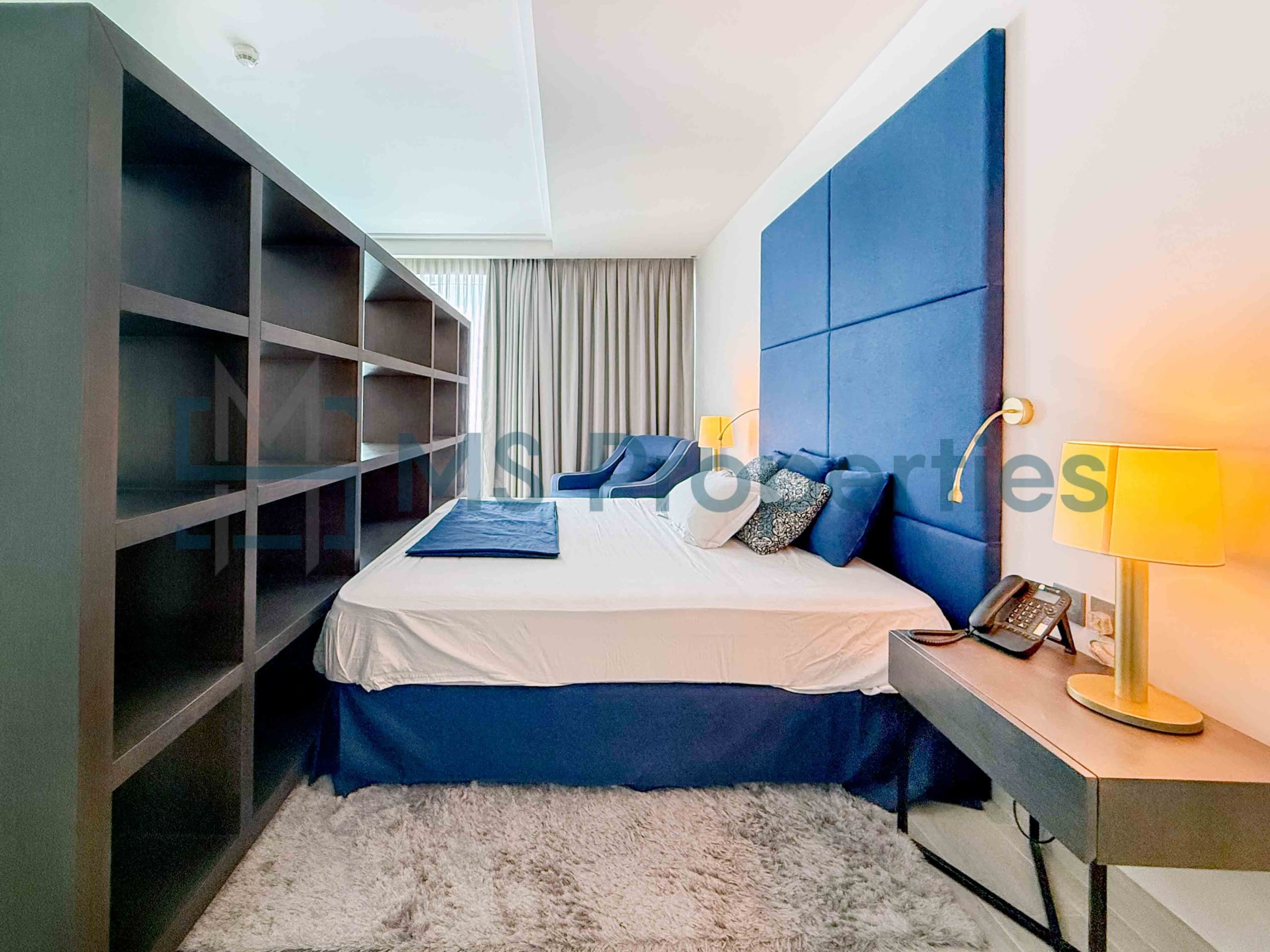 Alluring and Pristine Studio Flat + Bills Included