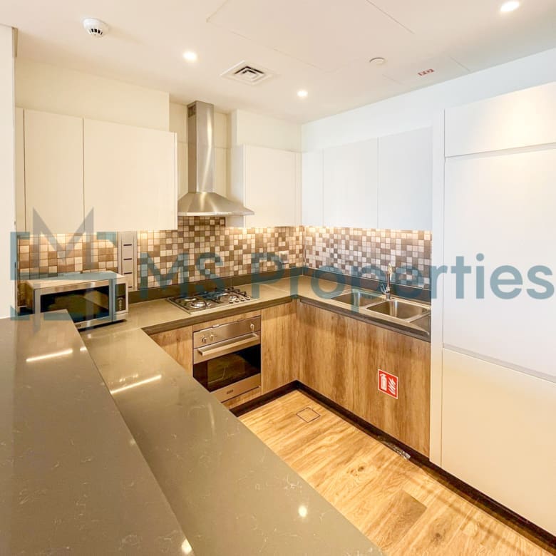 Stylish and Cozy 1BHK | Stunning Balcony View | One Month Free