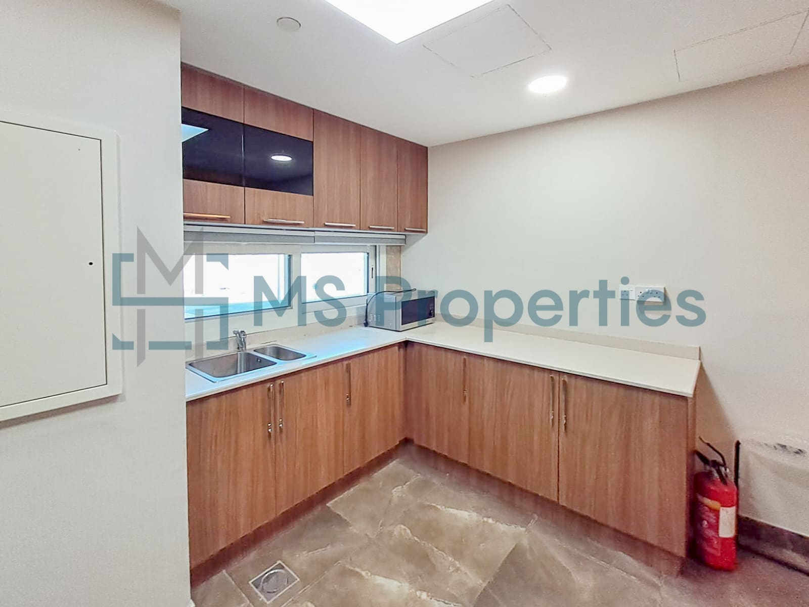 Low Rate | 2BHK Flat with Balcony | Prime Location