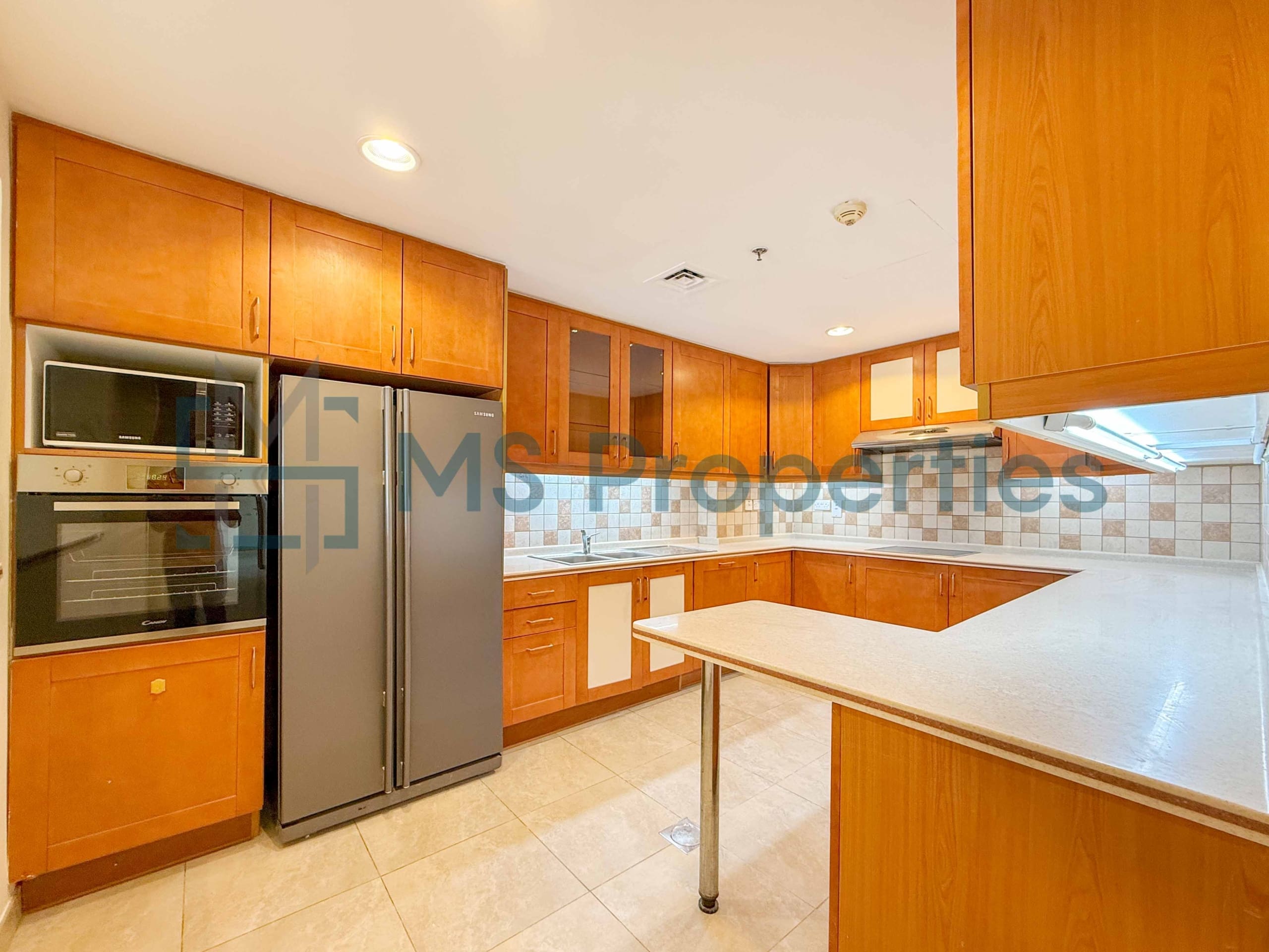 Amazing 2BHK Flat with Breath-taking Balcony View