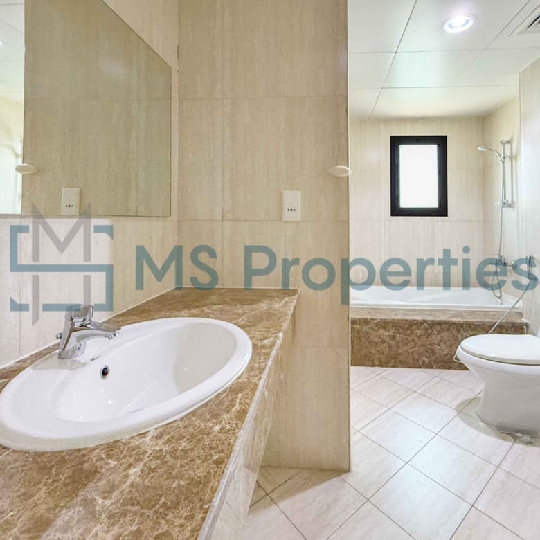 High-Floor 3BHK with Breath-taking Full Marina View
