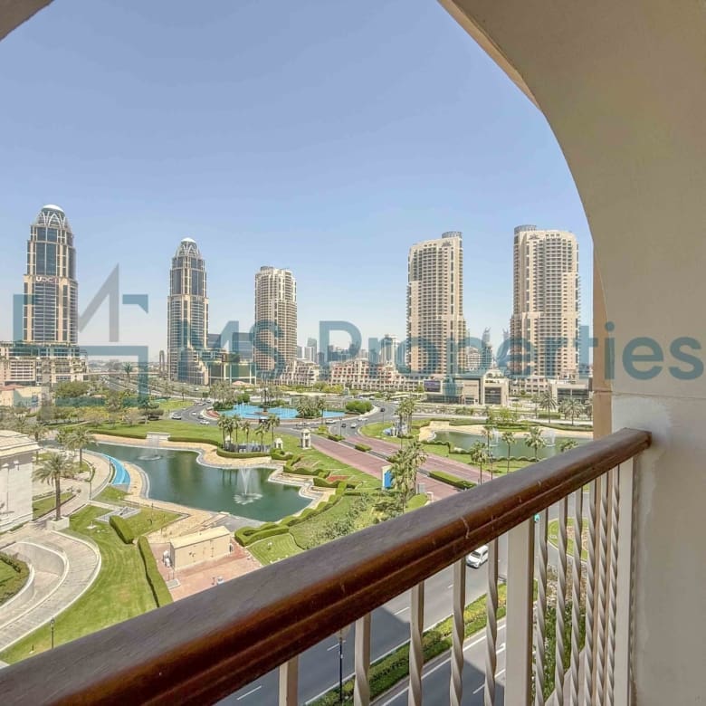 Luxurious 1BHK Flat in Prime Location in The Pearl