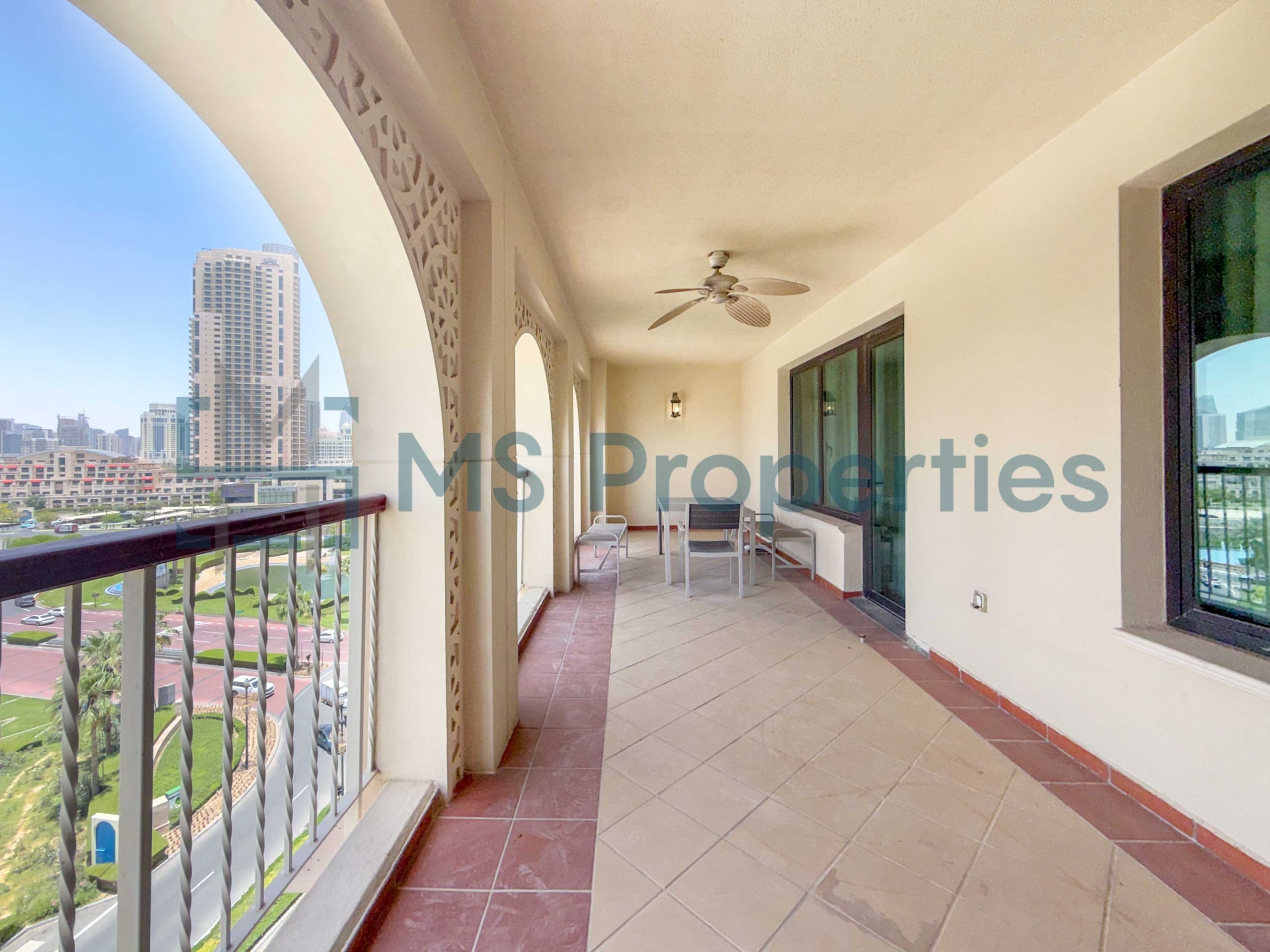 Cozy 1BHK with Spacious Balcony and Amazing View