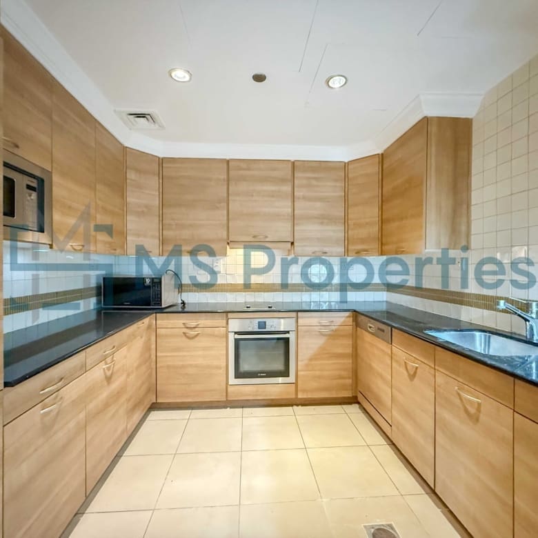 Cozy 1BHK with Spacious Balcony and Amazing View