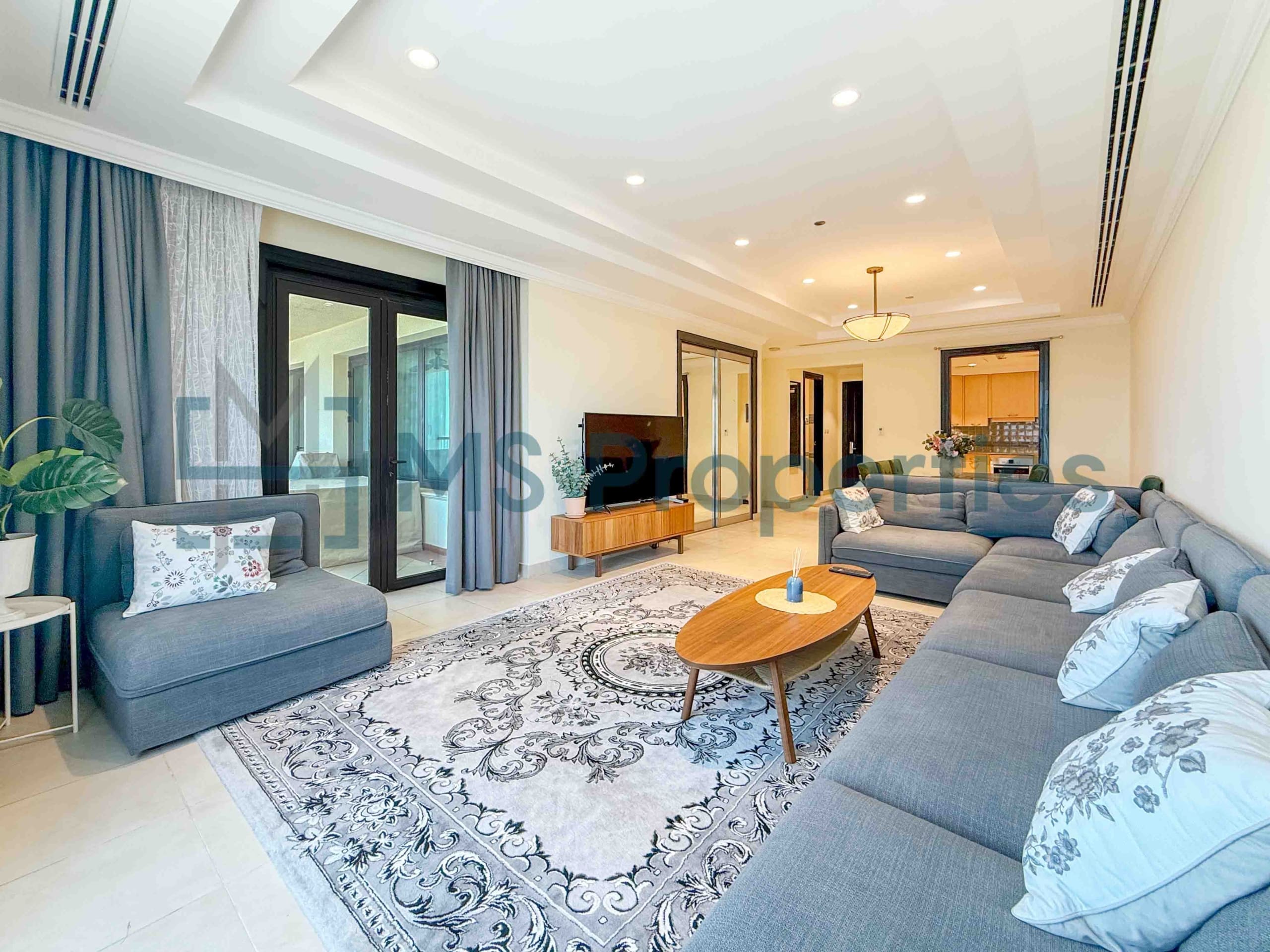 Modern Space 2BHK with Balcony | Bills Included