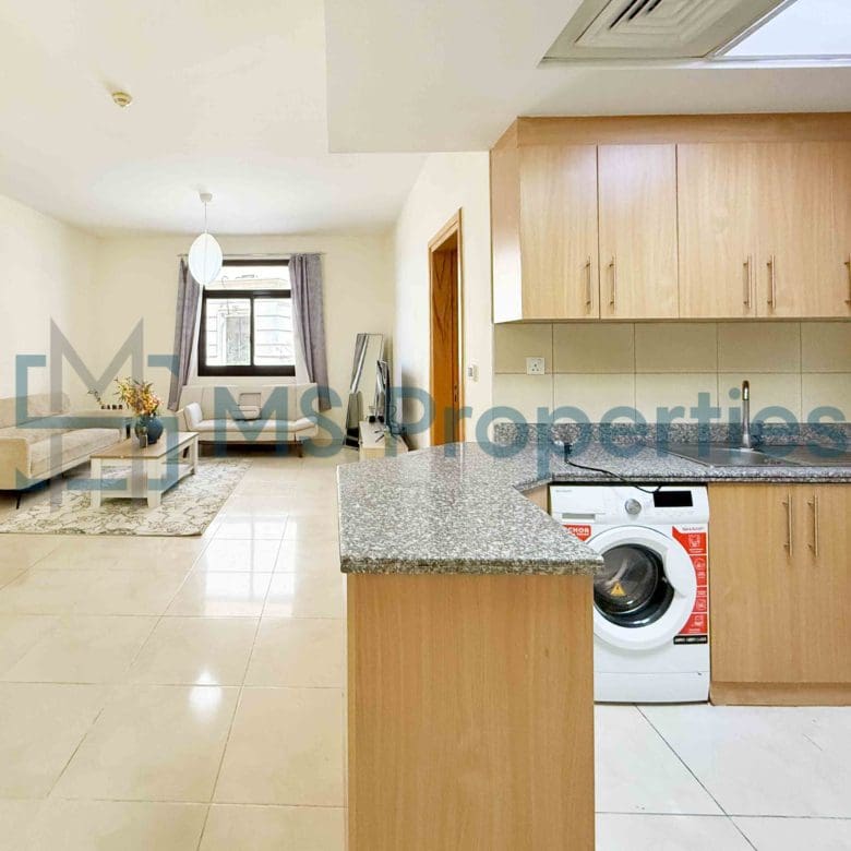 Stunningly Furnished 1BHK Flat in Prime Location