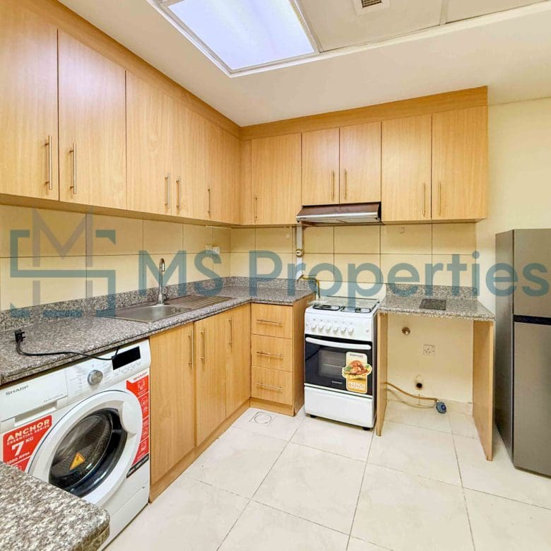 Stunningly Furnished 1BHK Flat in Prime Location